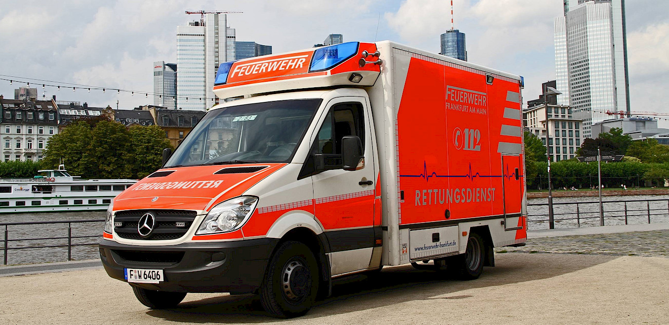 Licht an, Sirene los! - Der Rettungsdienst im Portrait; kostenfreie Online-Vorträge am 25.06.2025 um 17:00 Uhr